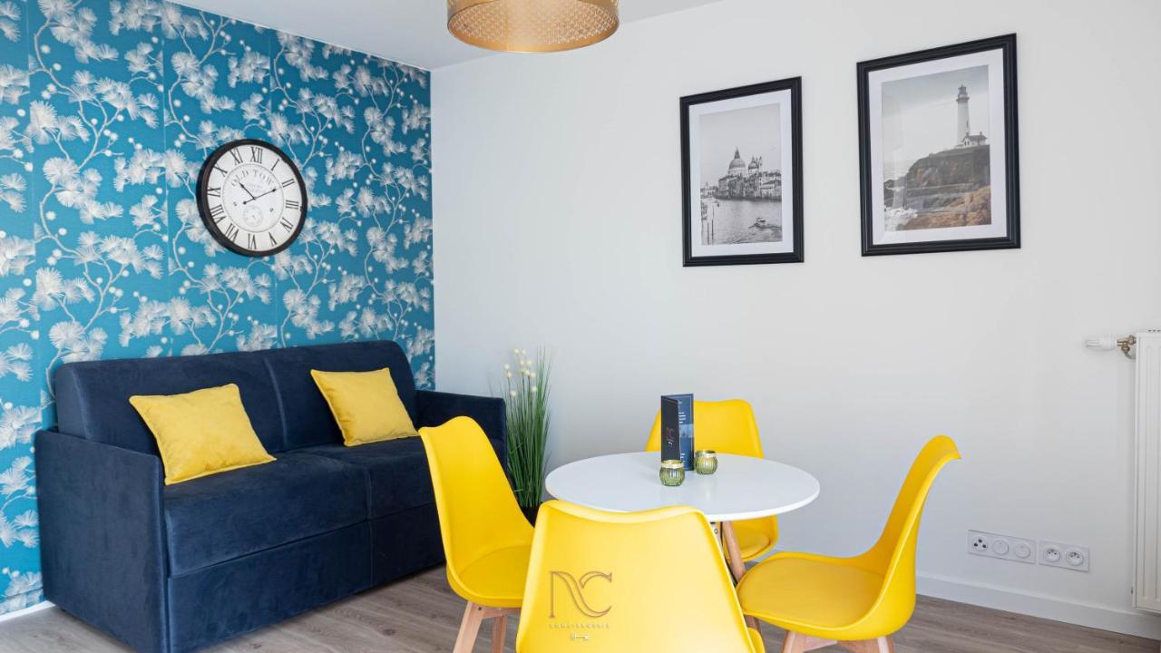 *DISNEYLAND/SERRIS* APPARTEMENT idéalement situé Esterno foto